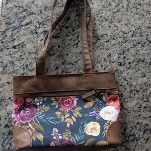 DONNA SHARP~Kentucky Original~Floral Brown Tote